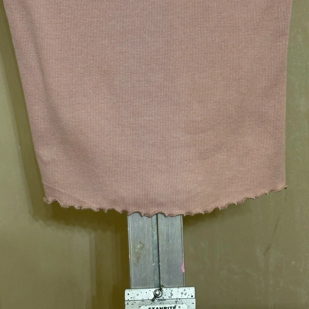 POLLY&ESTHER RIBBED CREW NECK SHORT SLEEVE TEE SZ SMALL - Picture 5 of 7